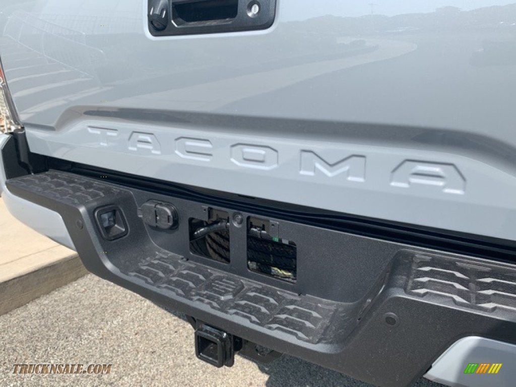 2021 Tacoma TRD Sport Double Cab 4x4 - Cement / Black/Gun Metal photo #33