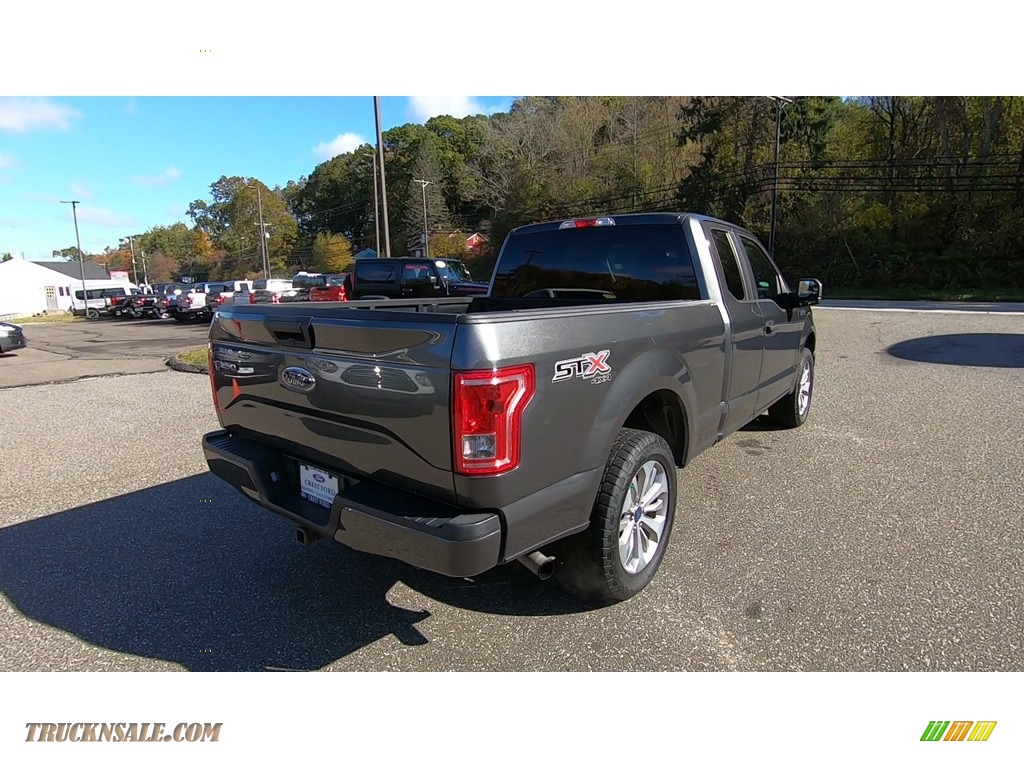 2017 F150 XL SuperCab 4x4 - Magnetic / Earth Gray photo #7