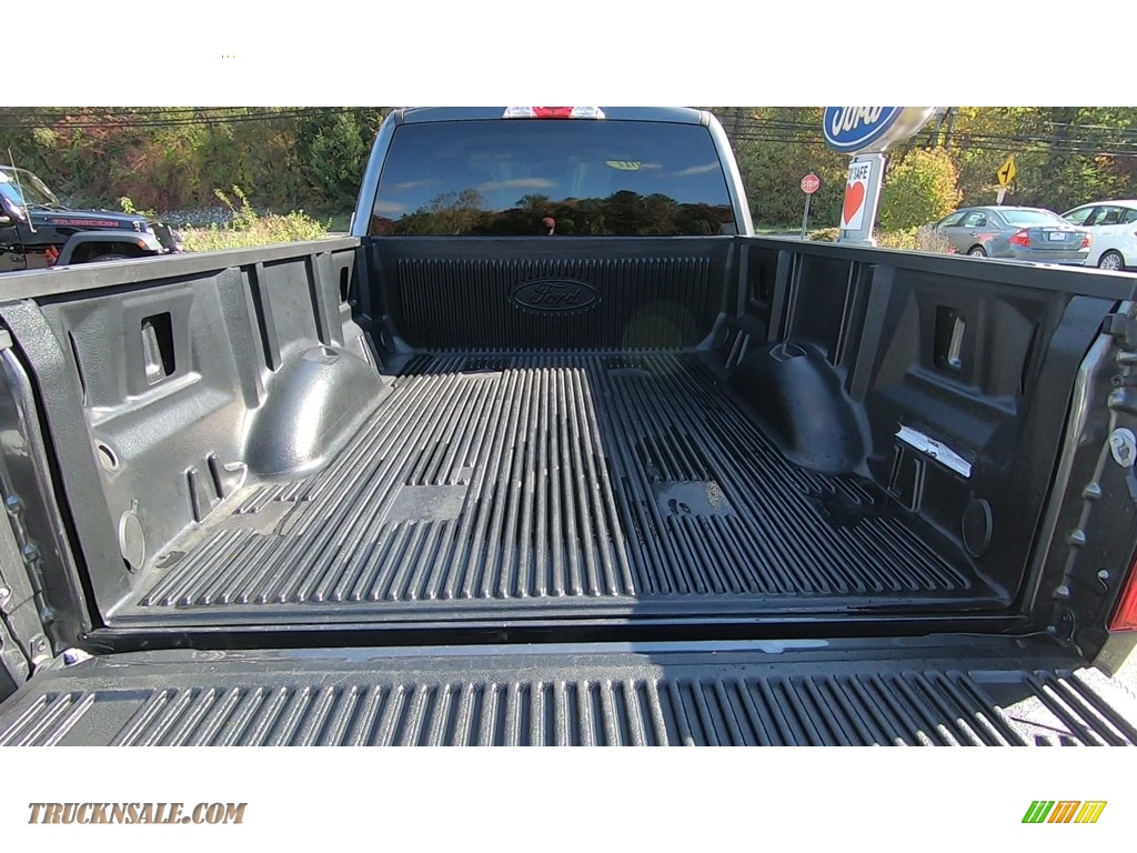 2017 F150 XL SuperCab 4x4 - Magnetic / Earth Gray photo #22