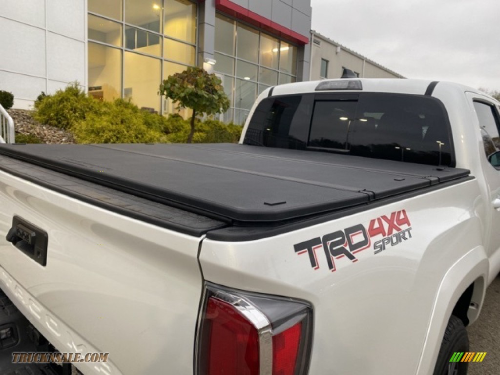 2021 Tacoma TRD Sport Double Cab 4x4 - Wind Chill Pearl / TRD Cement/Black photo #25