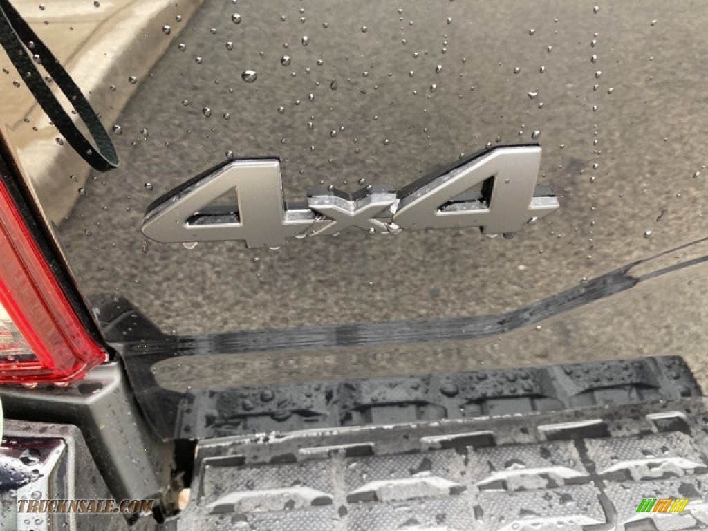 2021 Tacoma SR Access Cab 4x4 - Midnight Black Metallic / Cement photo #22
