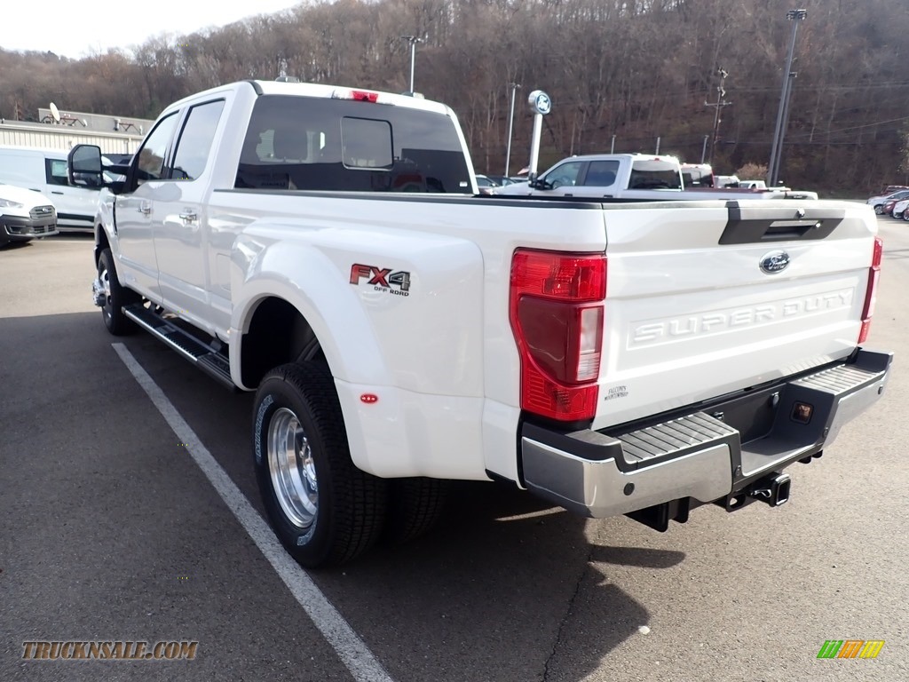 2020 F350 Super Duty Lariat Crew Cab 4x4 - Oxford White / Black photo #6 2020 F350 Super Duty Lariat Crew Cab 4x4 - Oxford White / Black photo #6
