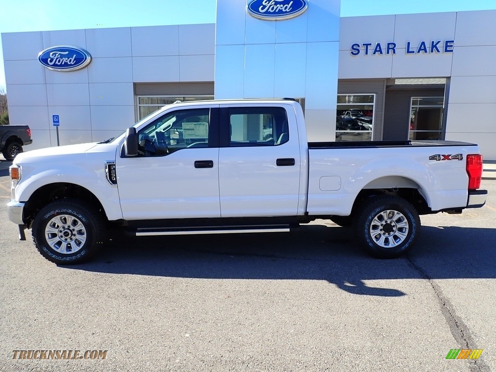 2021 F250 Super Duty XLT Crew Cab 4x4 - Oxford White / Medium Earth Gray photo #2