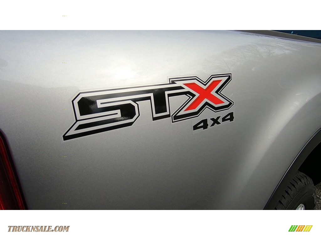 2020 Ranger STX SuperCab 4x4 - Iconic Silver / Ebony photo #9