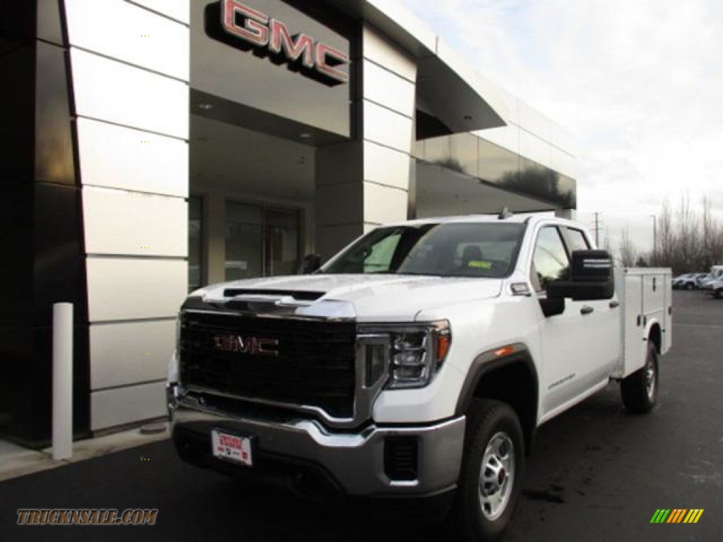 Summit White / Jet Black GMC Sierra 2500HD Double Cab 4WD Chassis Utility Truck