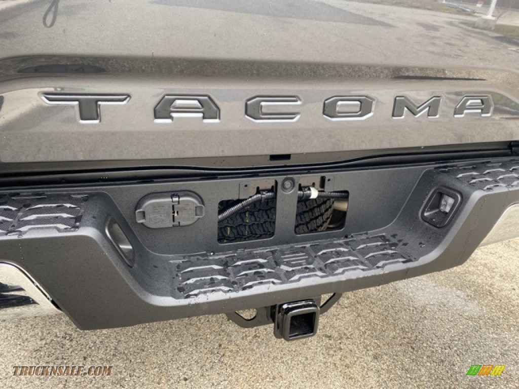 2021 Tacoma TRD Off Road Double Cab 4x4 - Magnetic Gray Metallic / TRD Cement/Black photo #23