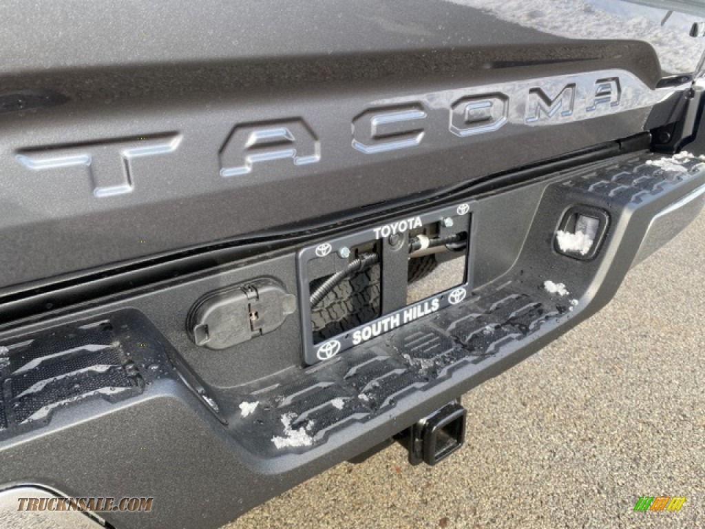 2021 Tacoma TRD Off Road Double Cab 4x4 - Magnetic Gray Metallic / TRD Cement/Black photo #22