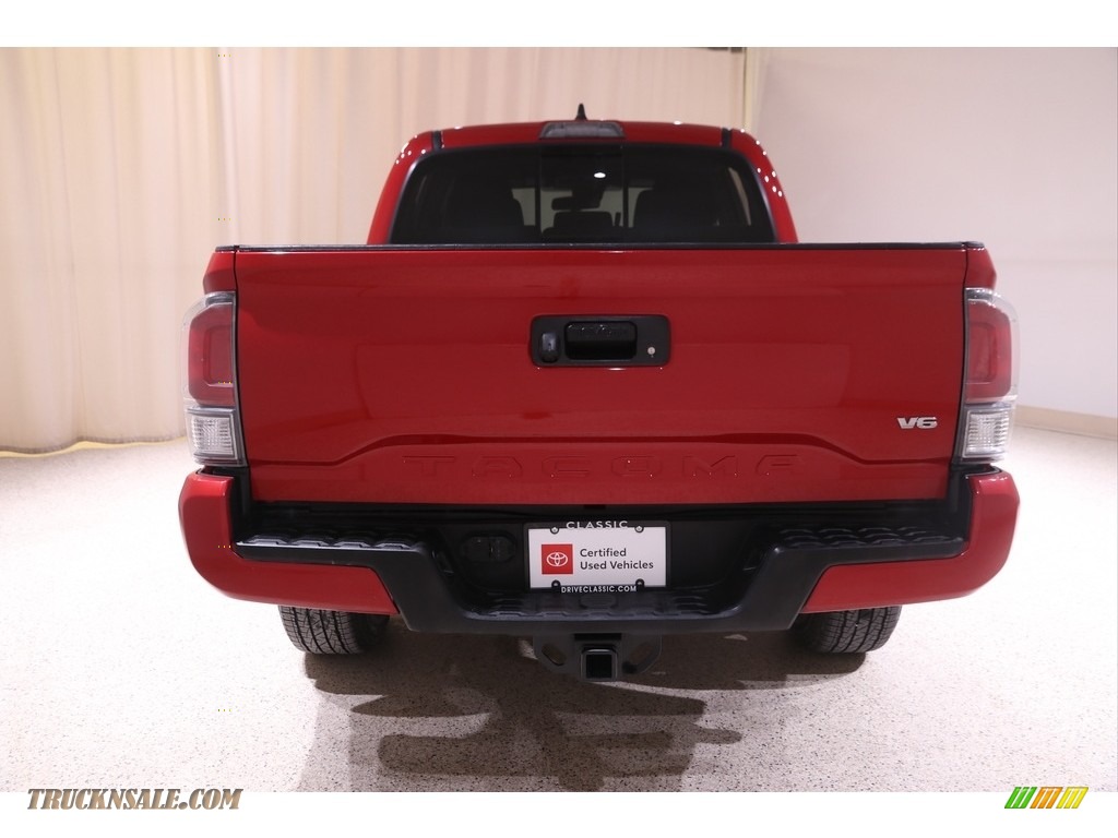 2020 Tacoma TRD Sport Double Cab 4x4 - Barcelona Red Metallic / TRD Cement/Black photo #18