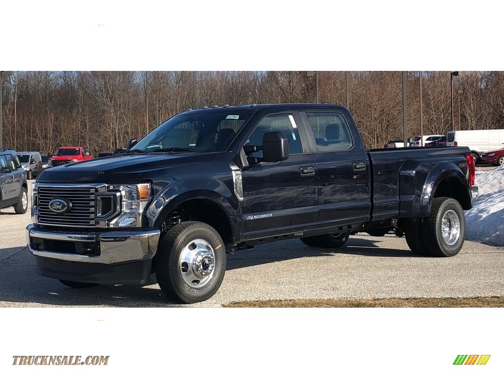 2021 Ford F350 Super Duty XLT Crew Cab 4x4 in Antimatter Blue for sale