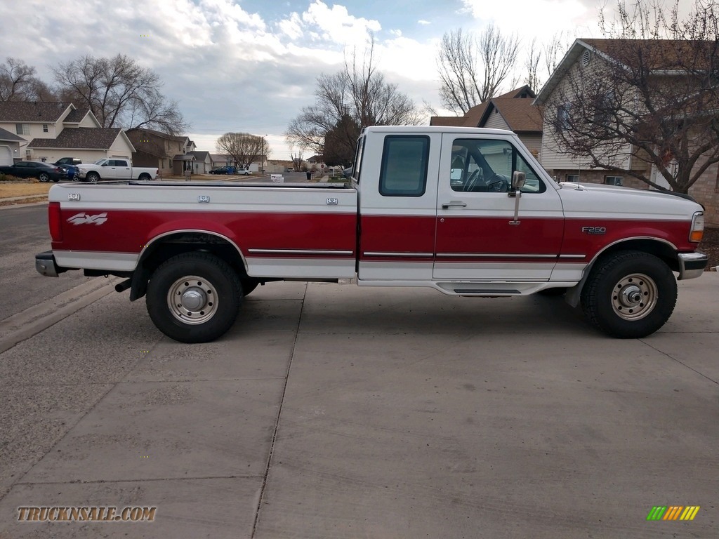 1996 F250 XLT Extended Cab 4x4 - Oxford White / Grey photo #6