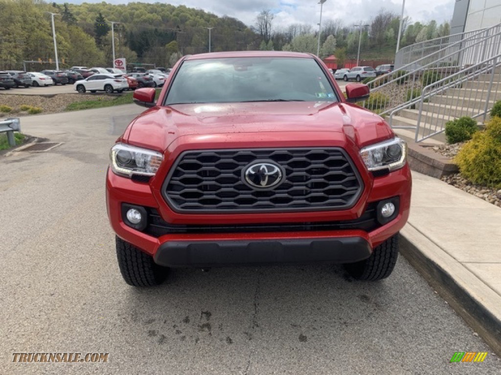 2021 Tacoma TRD Off Road Double Cab 4x4 - Barcelona Red Metallic / TRD Cement/Black photo #11