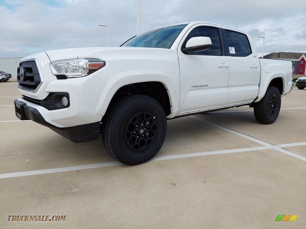 2021 Toyota SR5 Double Cab in Super White for sale photo 2 2021 Toyota SR5 Double Cab in Super White for sale photo 2
