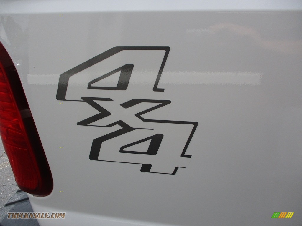 2012 F250 Super Duty XL Regular Cab 4x4 - Oxford White / Steel photo #26