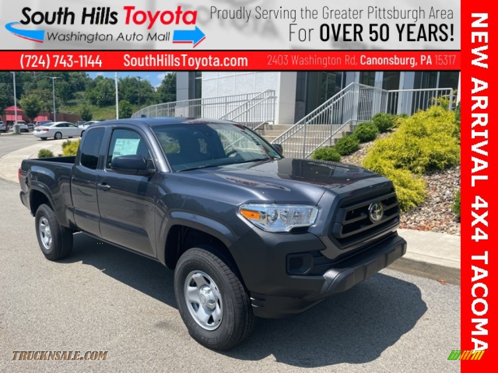 Magnetic Gray Metallic / Cement Toyota Tacoma SR Access Cab 4x4