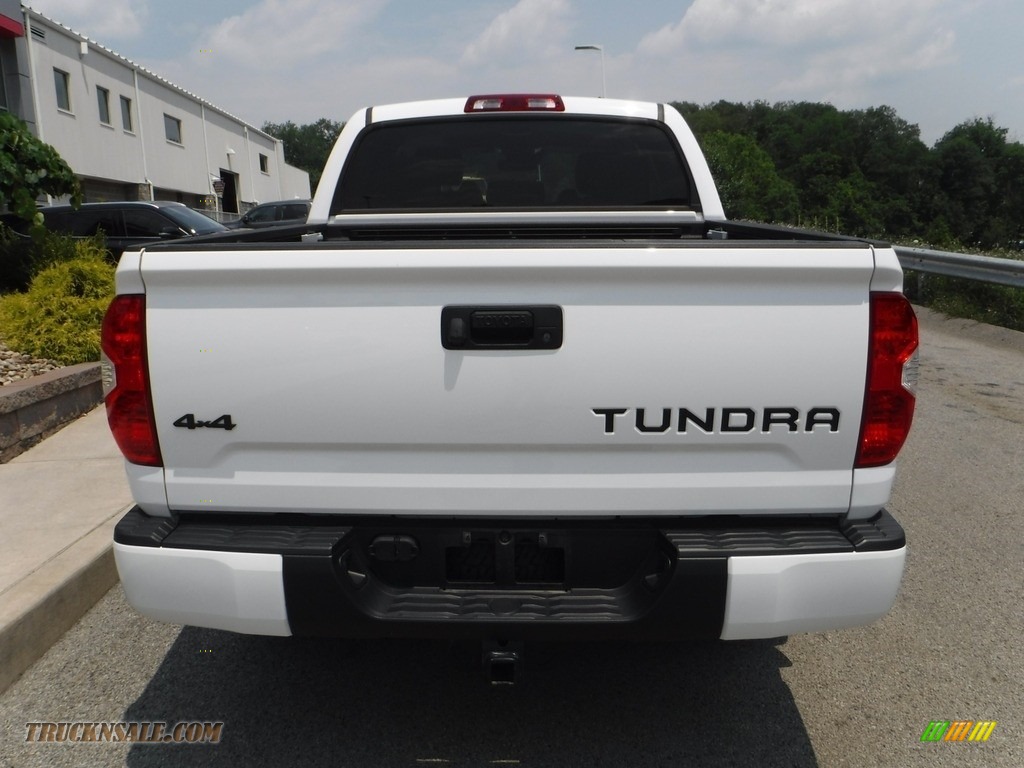 2019 Tundra TRD Pro CrewMax 4x4 - Super White / TRD Pro Black w/Red Accent photo #18