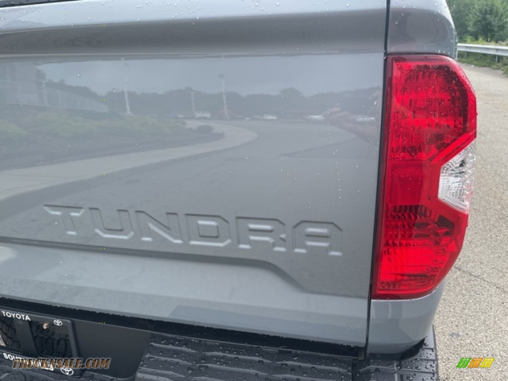 2021 Tundra SR5 Double Cab 4x4 - Cement / Black photo #12
