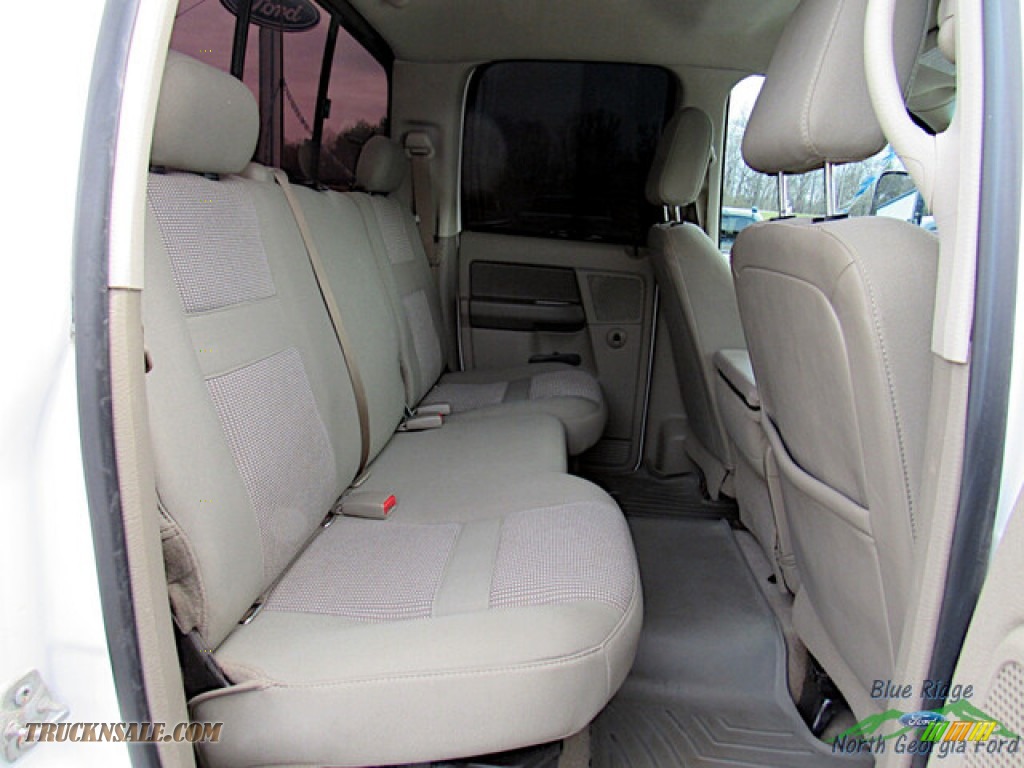 2008 Ram 2500 SLT Quad Cab 4x4 - Bright White / Khaki photo #12