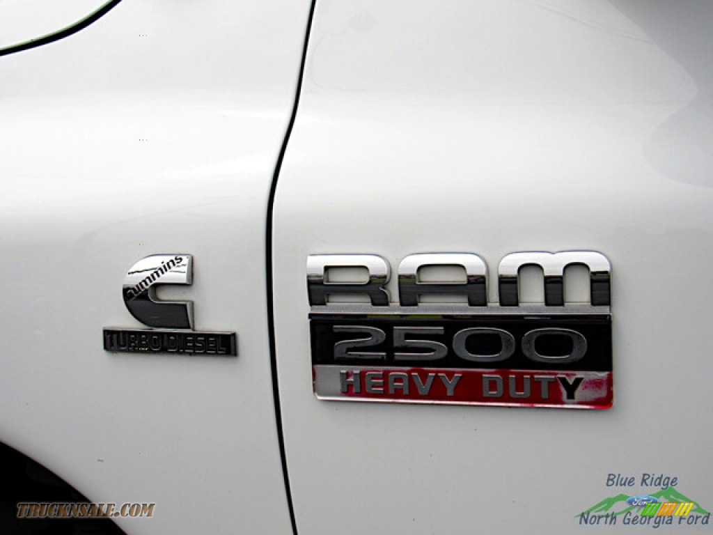2008 Ram 2500 SLT Quad Cab 4x4 - Bright White / Khaki photo #23