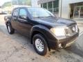 Nissan Frontier SV Crew Cab 4x4 Magnetic Black Pearl photo #8