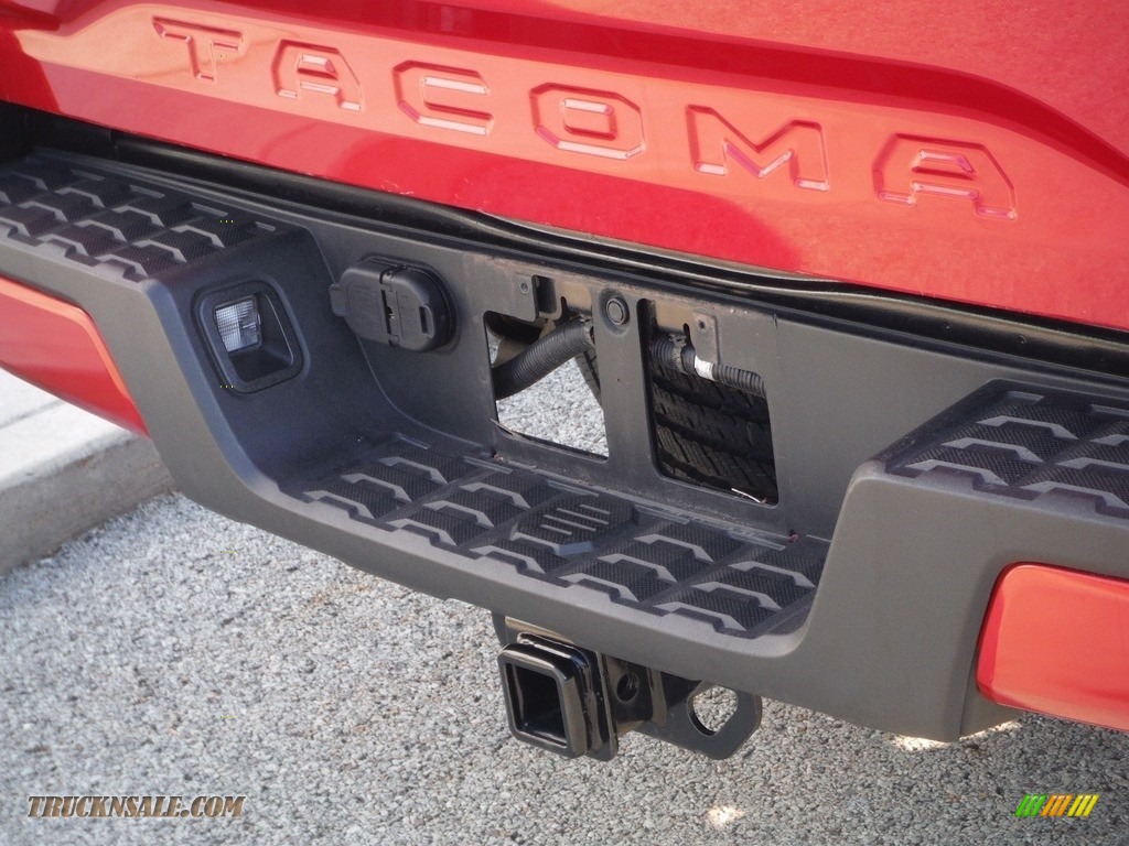 2020 Tacoma SR Double Cab 4x4 - Barcelona Red Metallic / Cement photo #17