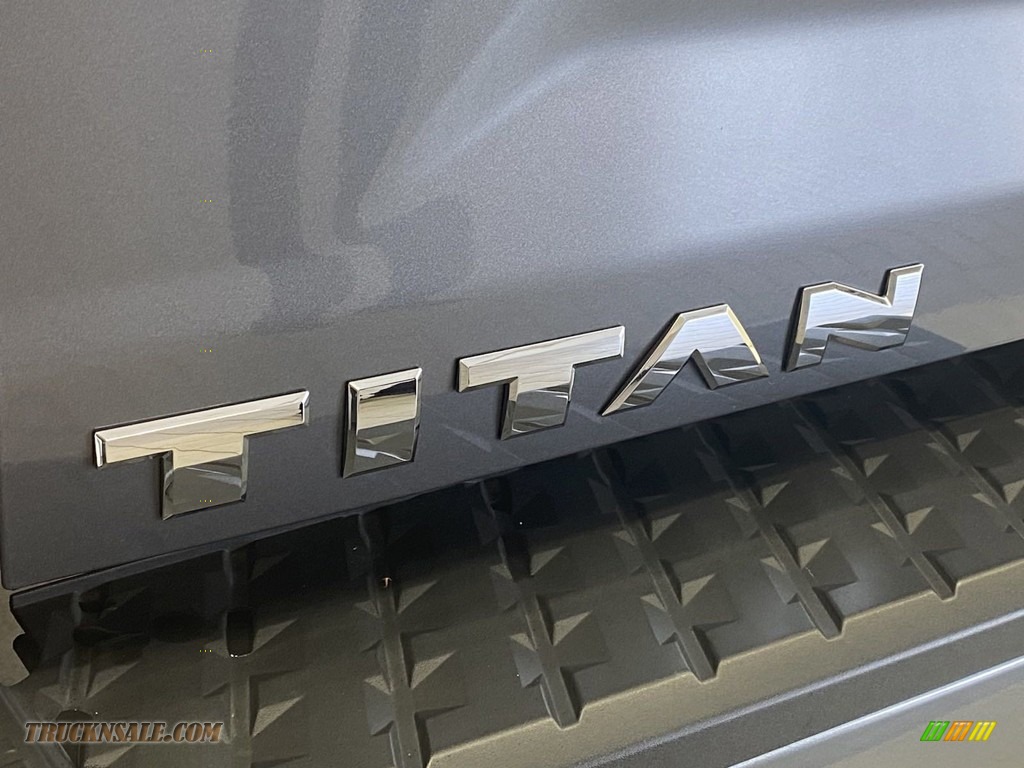 2021 Titan SV Crew Cab - Gun Metallic / Charcoal photo #12