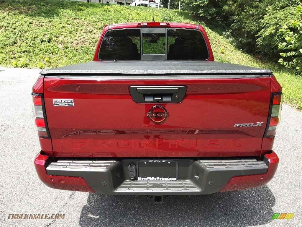 2022 Frontier Pro-X Crew Cab - Cardinal Red Tricoat / Charcoal photo #8