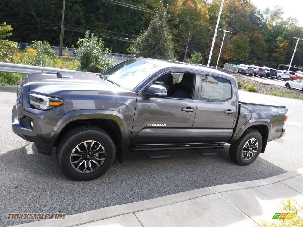 2022 Tacoma TRD Sport Double Cab 4x4 - Magnetic Gray Metallic / Cement/Black photo #16