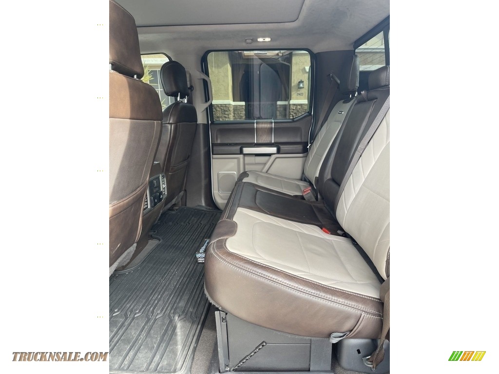 2019 F450 Super Duty Limited Crew Cab 4x4 - White Platinum Metallic Tri-Coat / Camelback photo #4