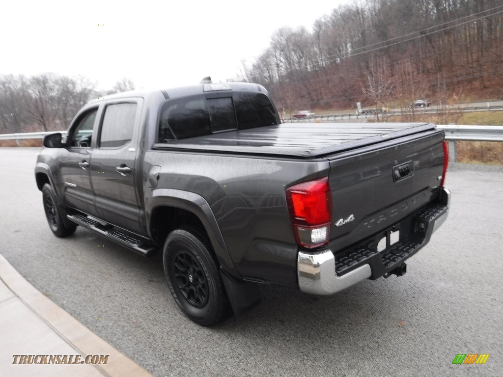 2020 Tacoma SR5 Double Cab 4x4 - Magnetic Gray Metallic / Cement photo #16