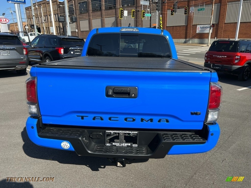 2021 Tacoma TRD Sport Double Cab 4x4 - Voodoo Blue / TRD Cement/Black photo #7