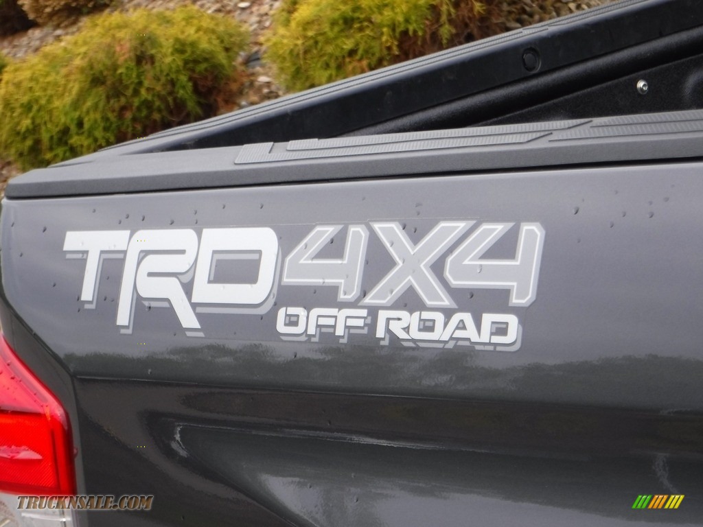 2021 Tundra SR5 CrewMax 4x4 - Magnetic Gray Metallic / Black photo #12