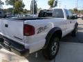 Chevrolet S10 ZR2 Extended Cab 4x4 Summit White photo #8
