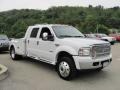 Ford F550 Super Duty Lariat Crew Cab 4x4 Chassis Fifth Wheel Oxford White photo #4