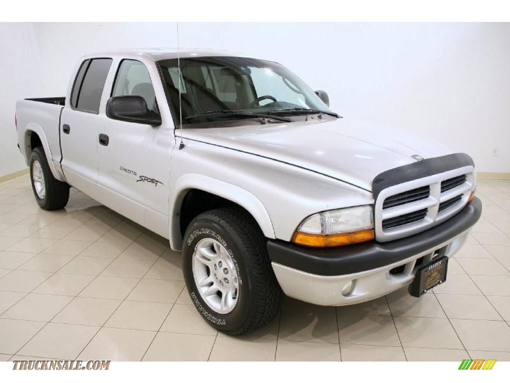 2001 Dodge Dakota Sport Quad Cab in Bright Silver Metallic 247958
