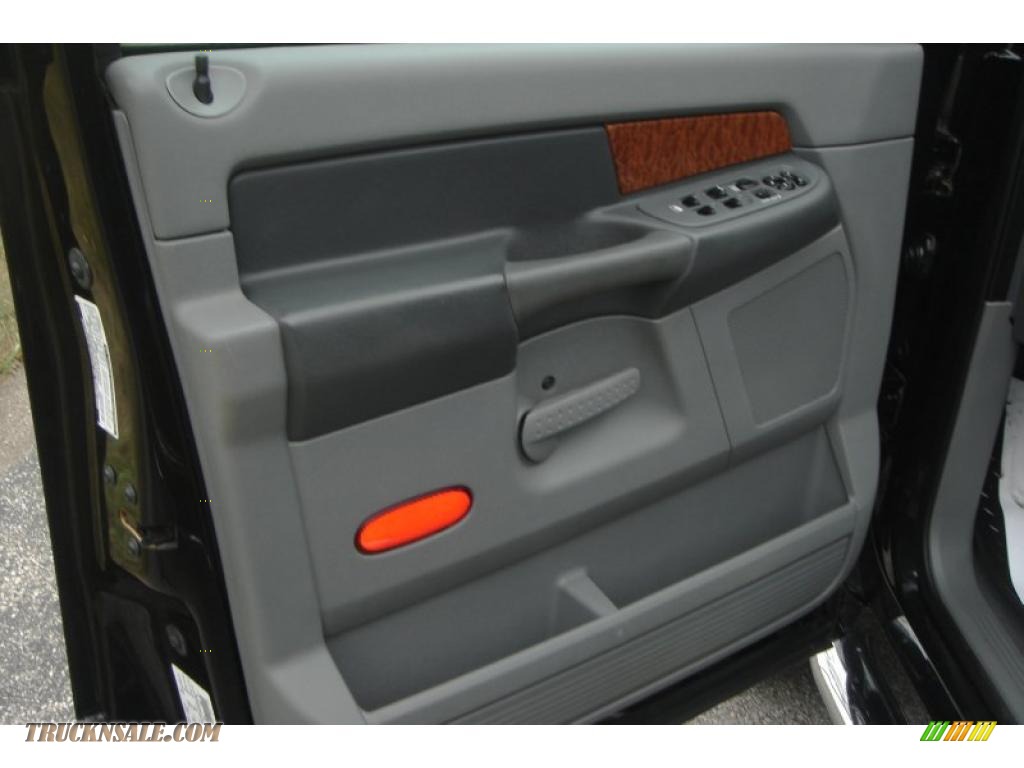 2007 Ram 3500 Laramie Mega Cab 4x4 Dually - Brilliant Black Crystal Pearl / Medium Slate Gray photo #30