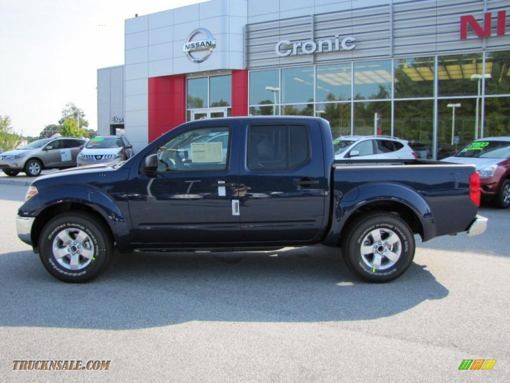 2011 Nissan frontier sv truck crew cab #9