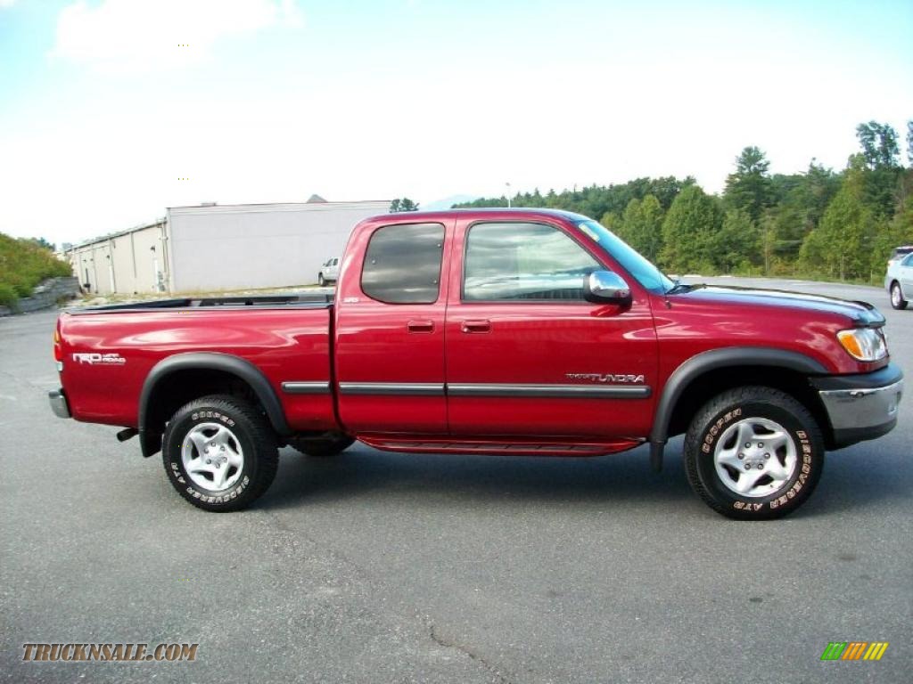2000 Toyota Tundra SR5 Extended Cab 4x4 in Sunfire Red Pearl photo #8