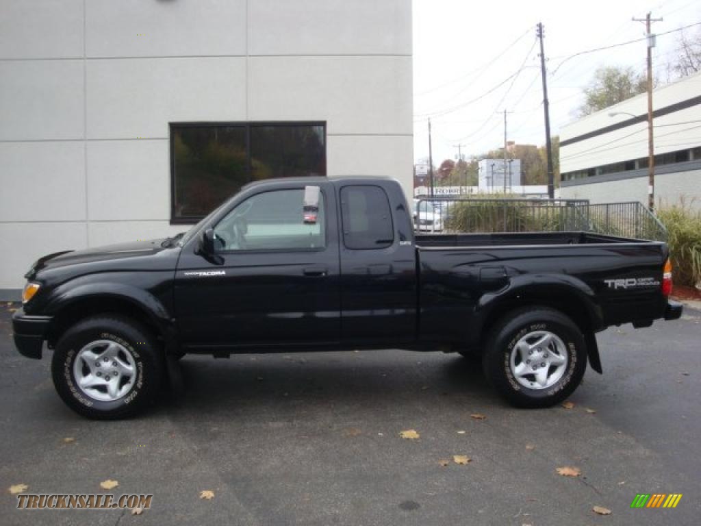 2004 Toyota Tacoma V6 TRD Xtracab 4x4 in Black Sand Pearl - 411702