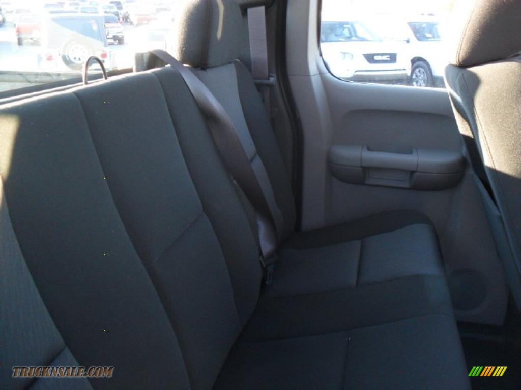 2011 Silverado 2500HD Extended Cab 4x4 - Taupe Grey Metallic / Dark Titanium photo #17