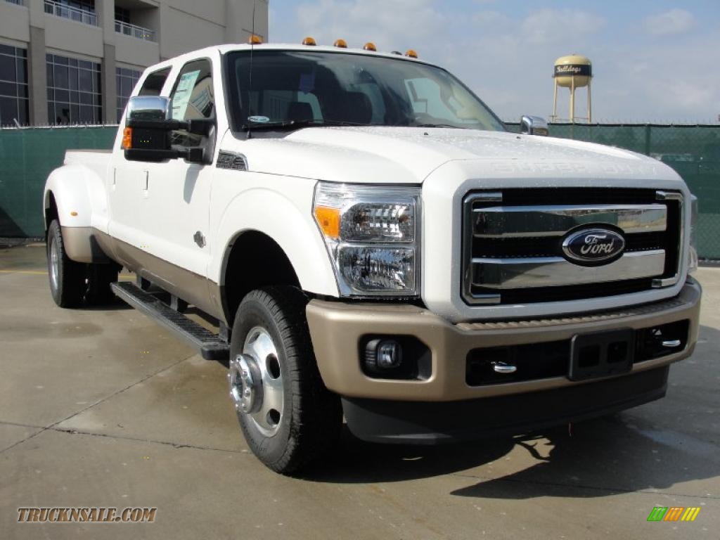 White Platinum Tri-Coat Metallic / Chaparral Leather Ford F350 Super Duty King Ranch Crew Cab 4x4 Dually