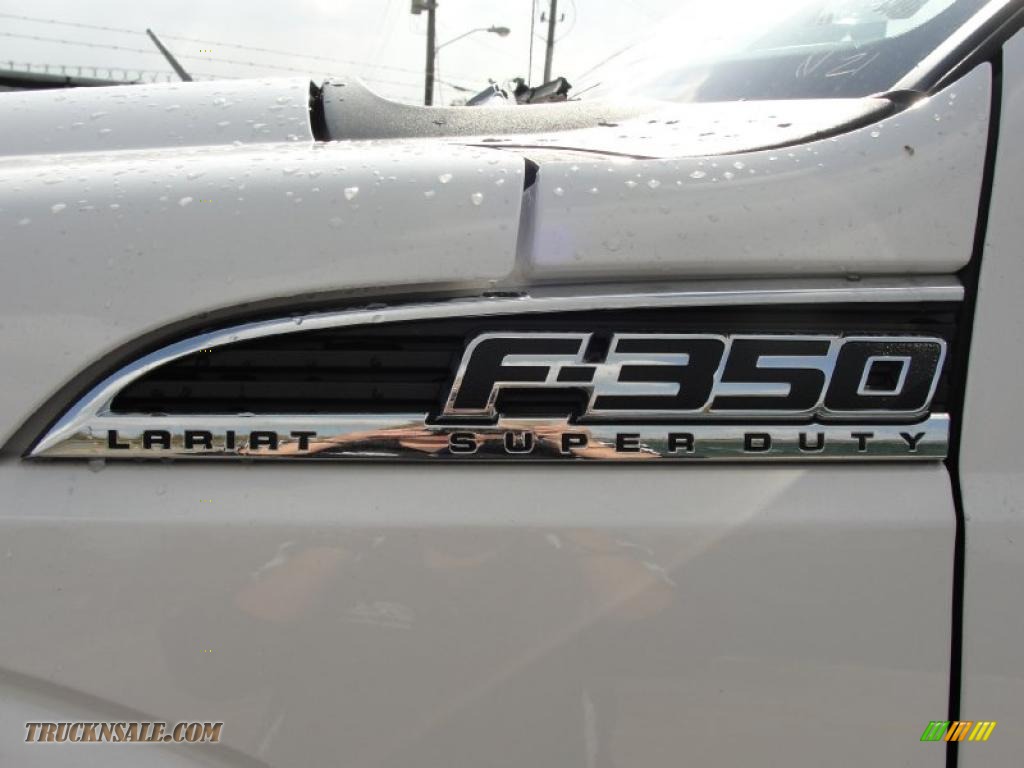 2011 F350 Super Duty King Ranch Crew Cab 4x4 Dually - White Platinum Tri-Coat Metallic / Chaparral Leather photo #12