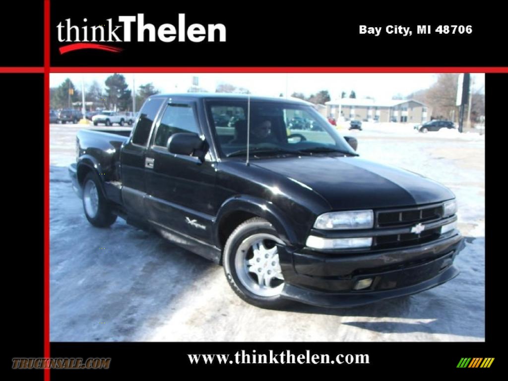 Onyx Black / Graphite Chevrolet S10 Xtreme Extended Cab