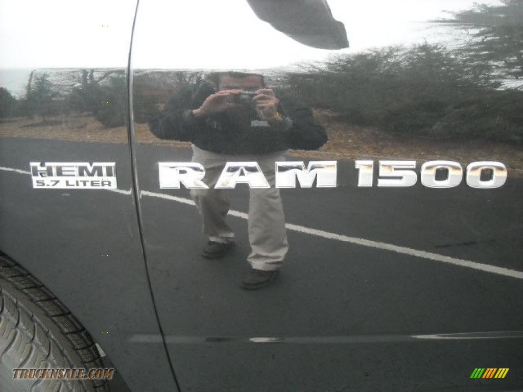 2011 Ram 1500 Sport R/T Regular Cab - Brilliant Black Crystal Pearl / Dark Slate Gray photo #44