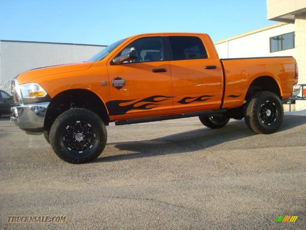 2011 Ram 2500 HD ST Crew Cab 4x4 - Omaha Orange / Dark Slate/Medium Graystone photo #3