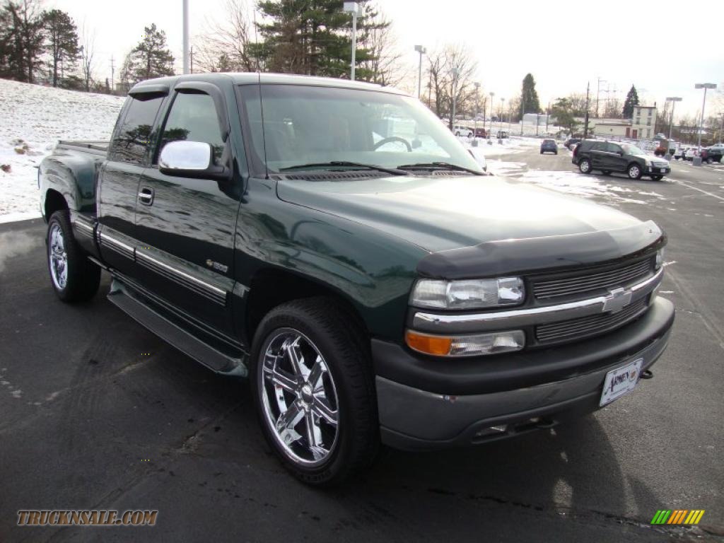 2001 Chevrolet Silverado 1500 LT Extended Cab 4x4 in Forest Green