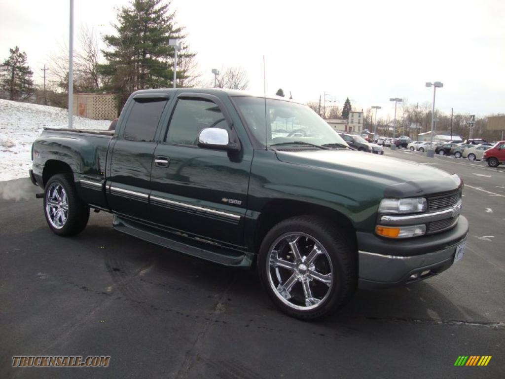2001 Chevrolet Silverado 1500 LT Extended Cab 4x4 in Forest Green