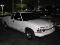Chevrolet S10 LS Extended Cab Summit White photo #1
