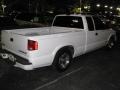 Chevrolet S10 LS Extended Cab Summit White photo #10