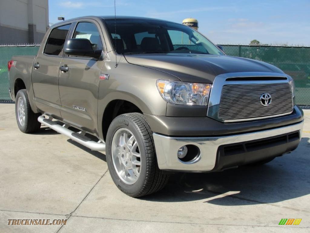 2011 Tundra TSS CrewMax - Pyrite Mica / Graphite Gray photo #1. 