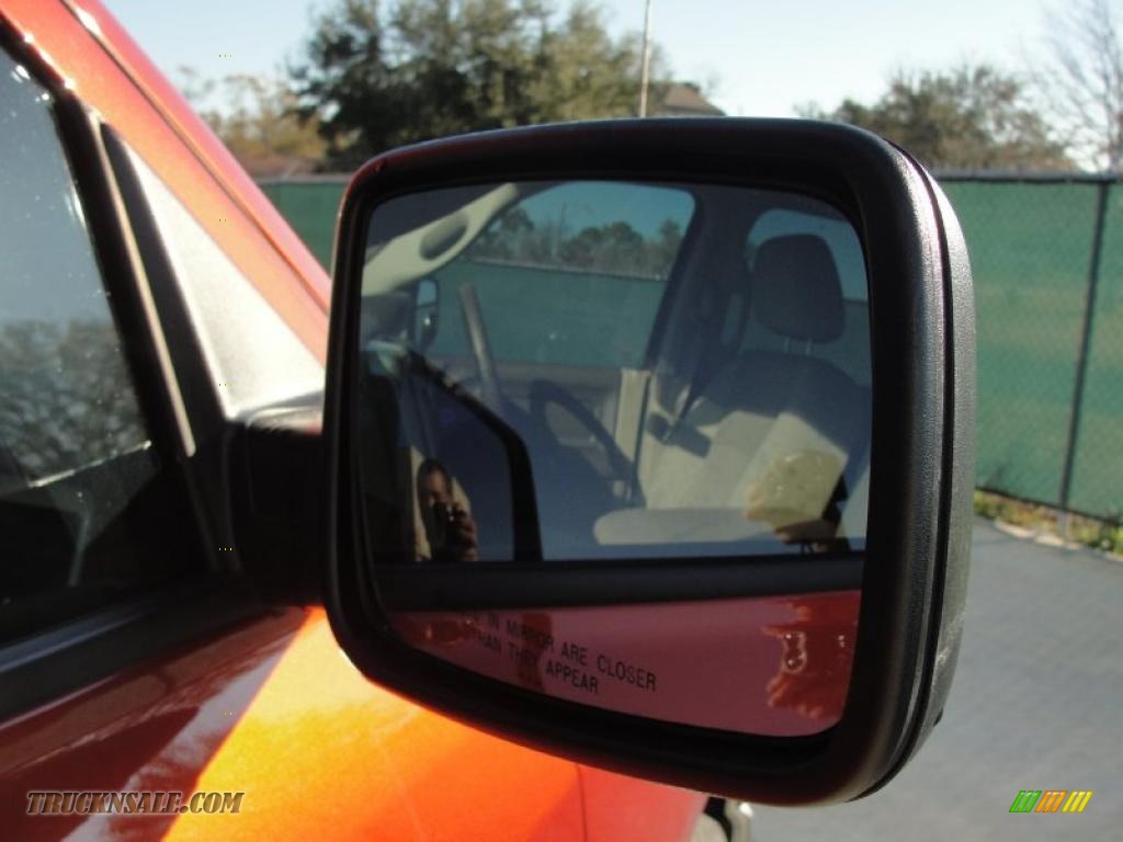 2009 Ram 1500 SLT Crew Cab - Sunburst Orange Pearl / Light Pebble Beige/Bark Brown photo #18